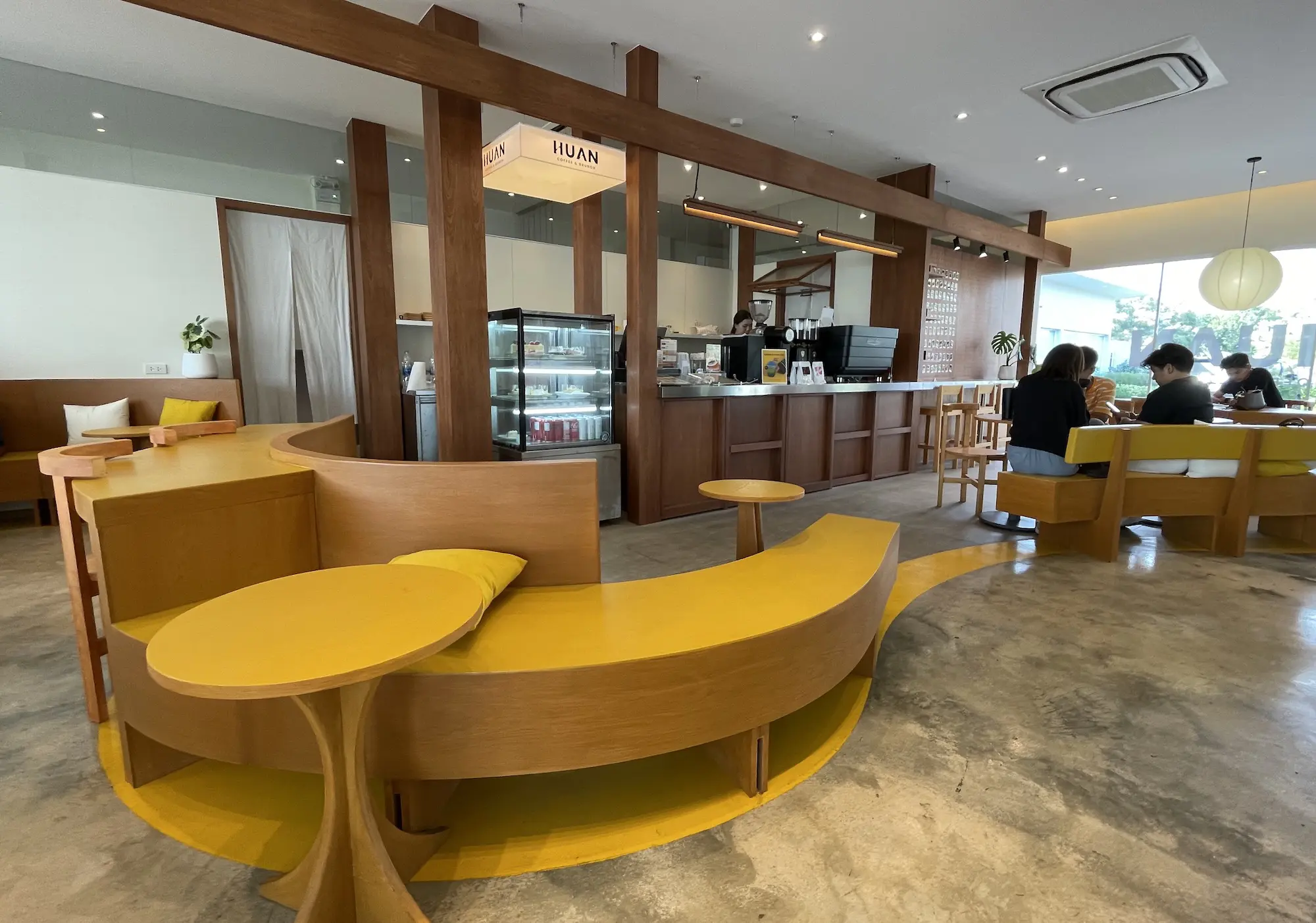 Huan Coffee & Brunch at Udomsuk 37 thumbnail 3