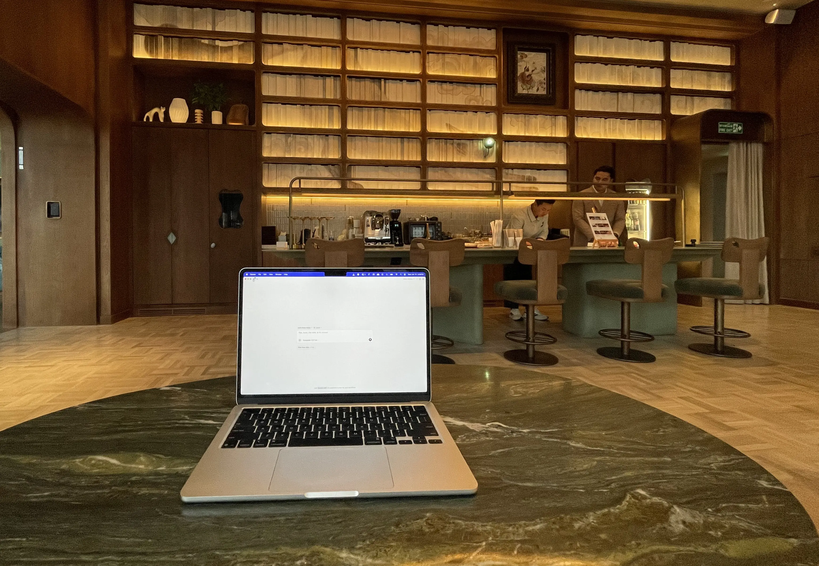 Kromo Hotel Lobby thumbnail 6